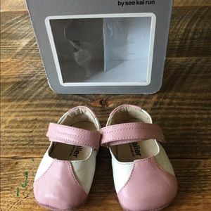 See Kai Run White and pink Mary Jane *6-24 mo*
